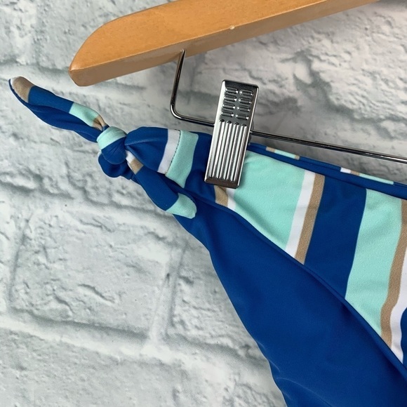 Altar’d State Reversible SideTie Bikini Bottom L NWT - Picture 3 of 7